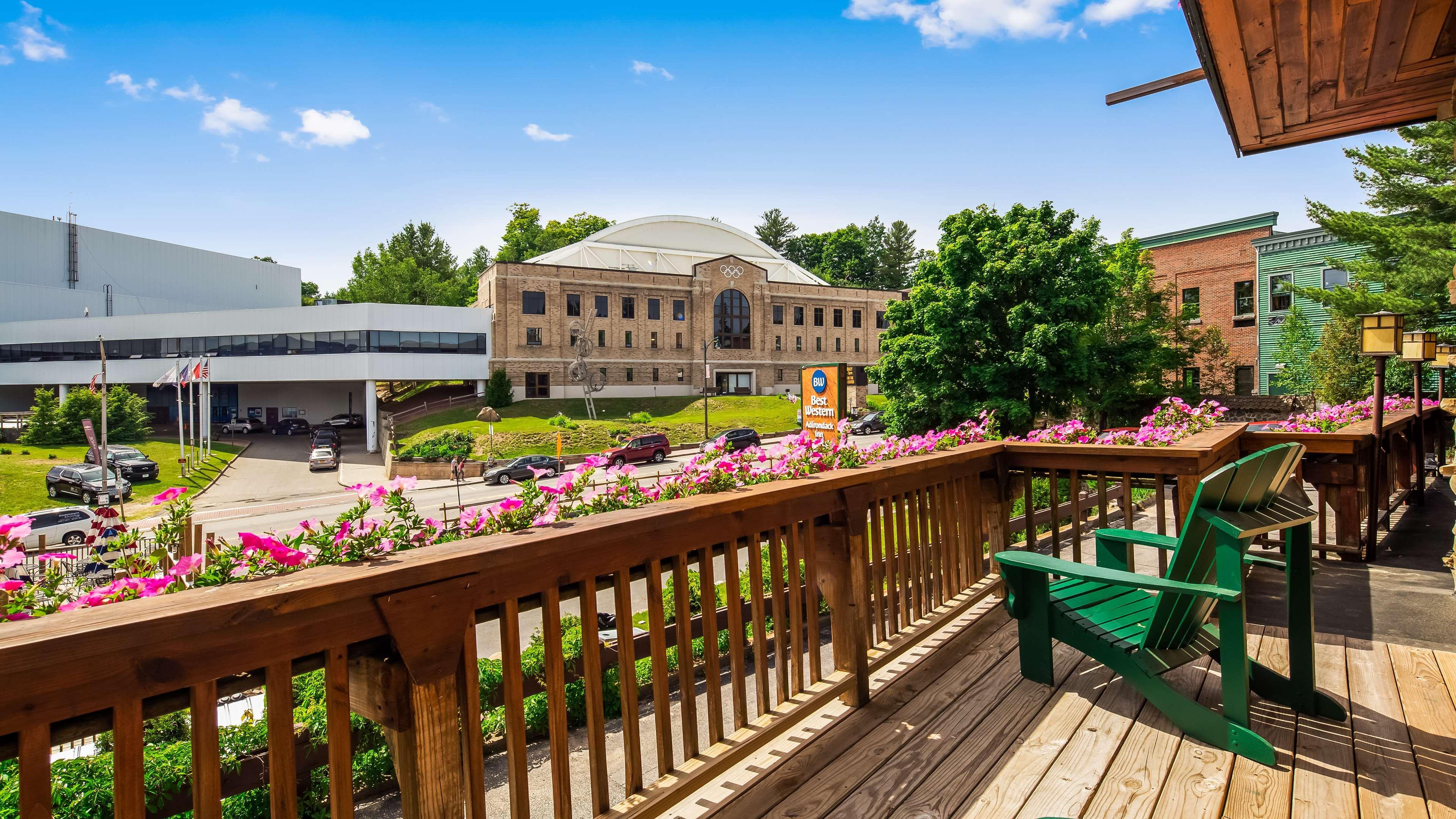 Best Western Adirondack Inn Lake Placid Bagian luar foto