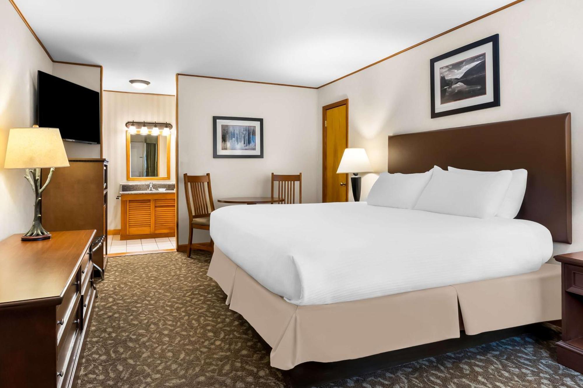 Best Western Adirondack Inn Lake Placid Bagian luar foto